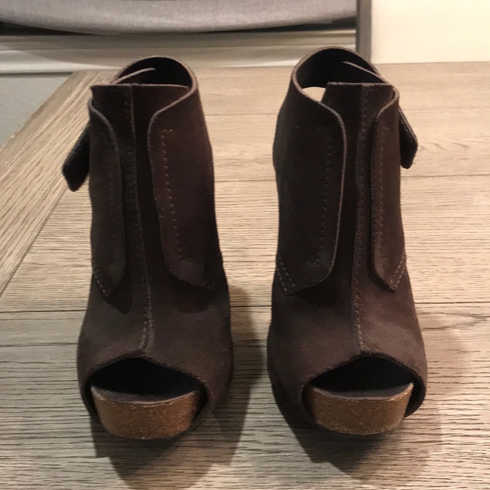 Pedro Garcia Women’s Peep Toed Heels